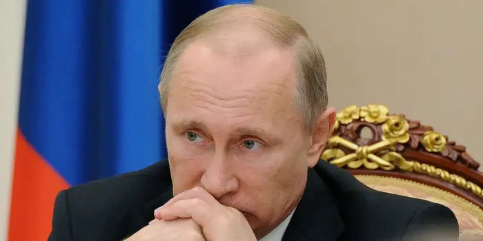 If Putin loses the war in Ukraine, will the Russian Federation collapse?