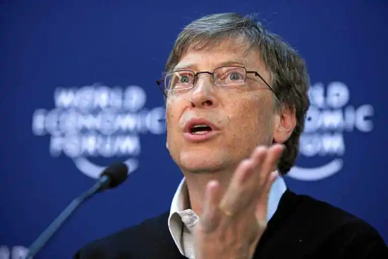 Bill Gates varoittaa “metsästävänsä” ihmisiä, jotka jakavat “salaliittoteorioita” hänestä.
